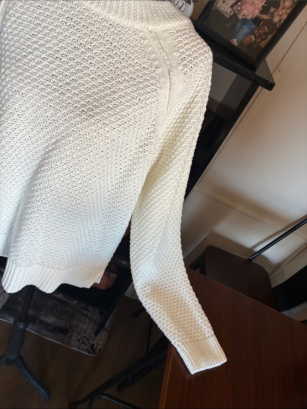 Gap Women’s Cream Knit Crewneck Sweater - Classic Everyday Pullover M - Picture 8 of 10